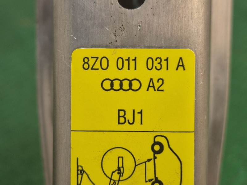 Recambio de gato para » otros... sin categoria   referencia OEM IAM 8Z0011031A 8Z0011031A 8Z0011031A